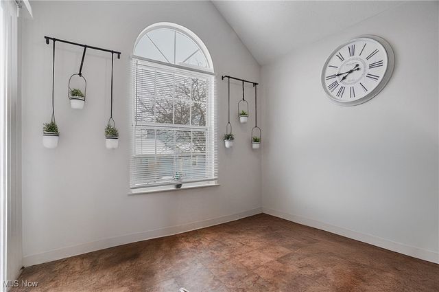 8690 Foxwood Circle, Macedonia, OH 44056