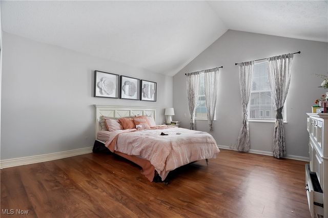 8690 Foxwood Circle, Macedonia, OH 44056