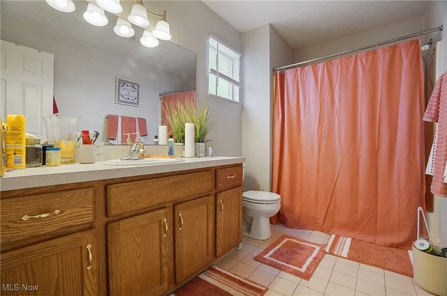 8690 Foxwood Circle, Macedonia, OH 44056