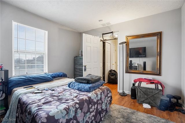 8690 Foxwood Circle, Macedonia, OH 44056