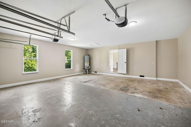 213 Chapman Overlook Drive, Seymour, TN 37865