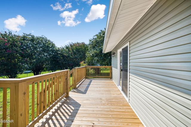 213 Chapman Overlook Drive, Seymour, TN 37865