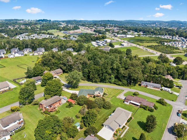 213 Chapman Overlook Drive, Seymour, TN 37865