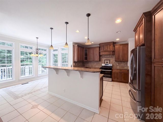 153 Montrose Drive, Mooresville, NC 28115