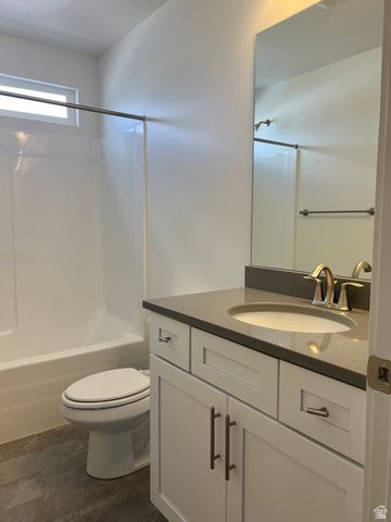 1792 N FESTIVE WAY, Saratoga Springs, UT 84045