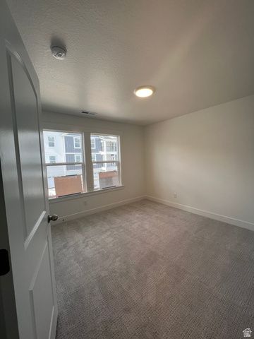 1792 N FESTIVE WAY, Saratoga Springs, UT 84045