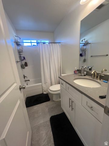 1792 N FESTIVE WAY, Saratoga Springs, UT 84045
