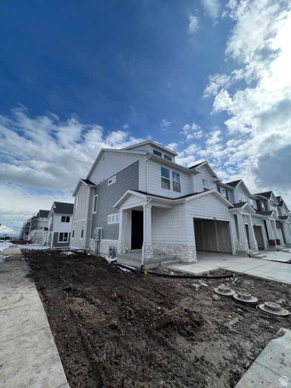 1792 N FESTIVE WAY, Saratoga Springs, UT 84045