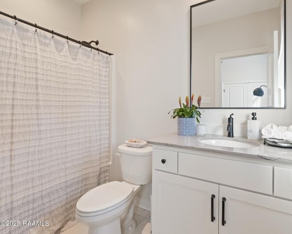 108 Sanctuary Lane, Lafayette, LA 70503