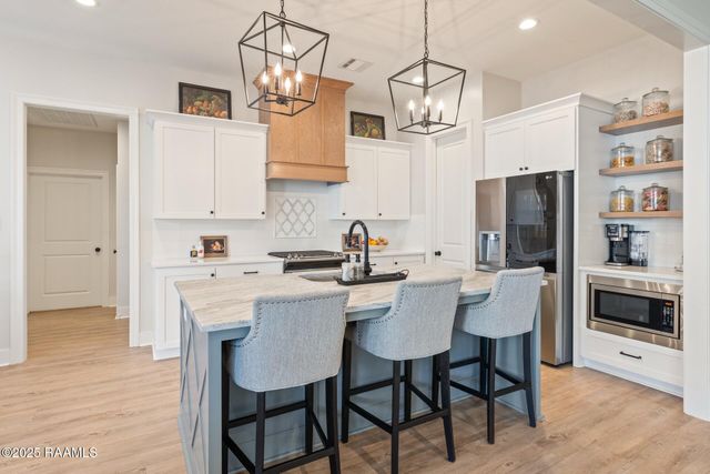 108 Sanctuary Lane, Lafayette, LA 70503