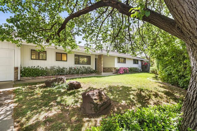 861 Laverstock Way, Sacramento, CA 95864