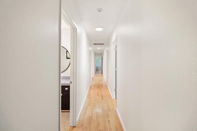 861 Laverstock Way, Sacramento, CA 95864