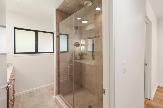 861 Laverstock Way, Sacramento, CA 95864