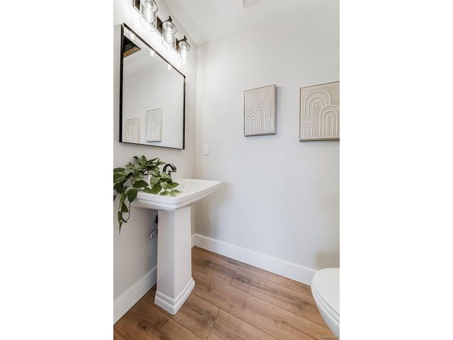 240 Cortez St, Denver, CO 80221