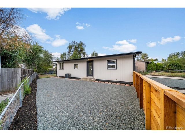 240 Cortez St, Denver, CO 80221