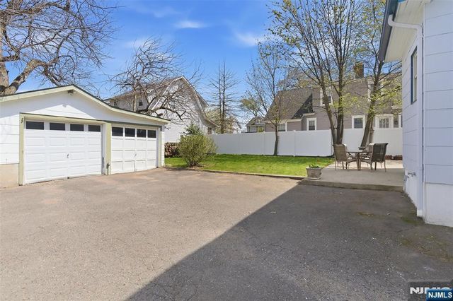 64 Davis Avenue, Hackensack, NJ 07601