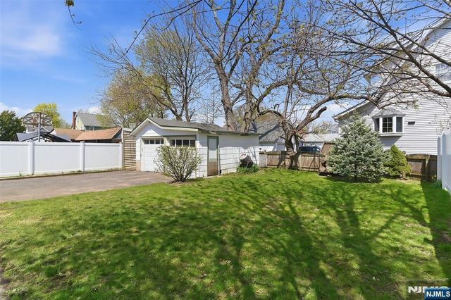 64 Davis Avenue, Hackensack, NJ 07601