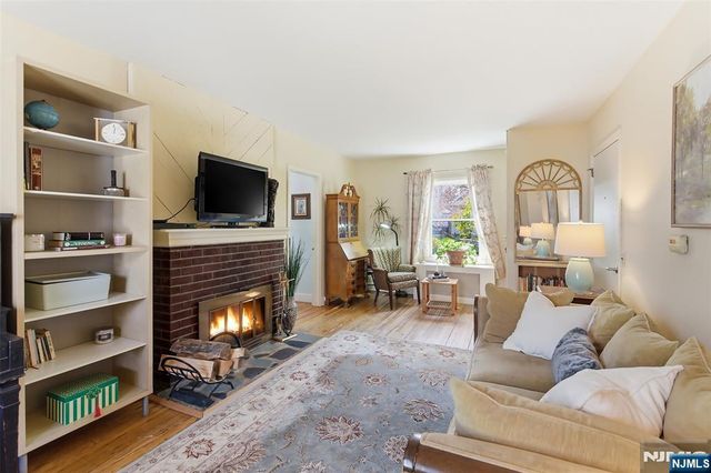 64 Davis Avenue, Hackensack, NJ 07601