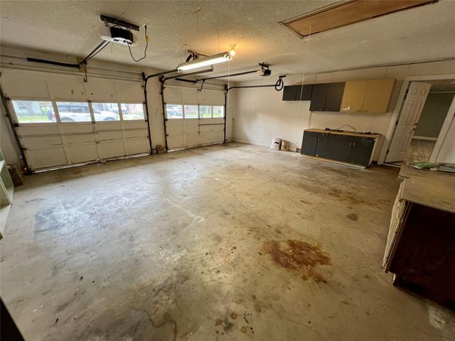 795 Vogel DR, Lockhart, TX 78644