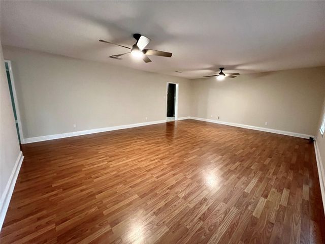 795 Vogel DR, Lockhart, TX 78644