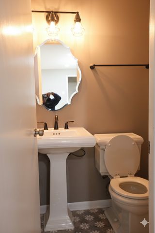 8226 Bob O Link Road, Orland Park, IL 60462