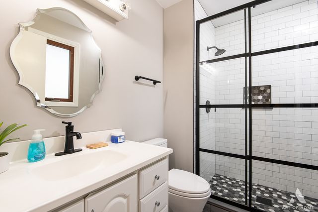 8226 Bob O Link Road, Orland Park, IL 60462