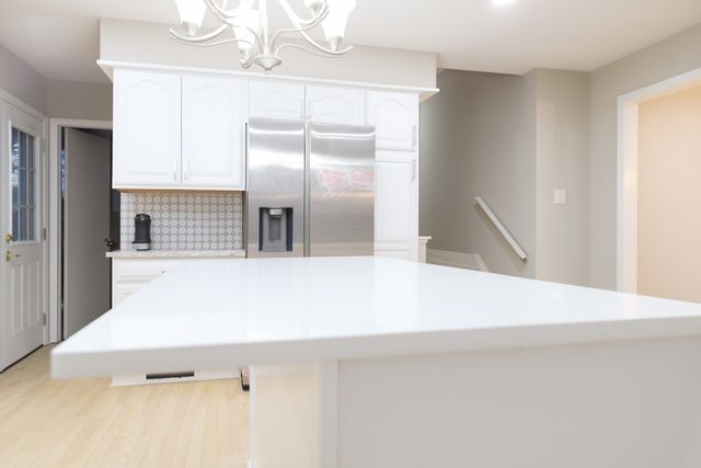 8226 Bob O Link Road, Orland Park, IL 60462