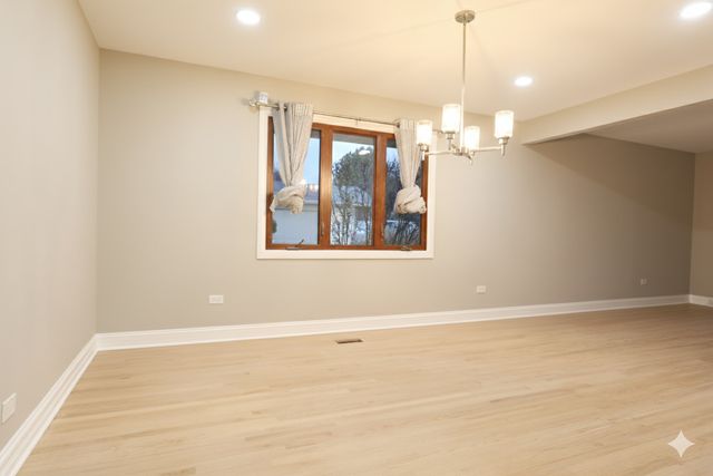 8226 Bob O Link Road, Orland Park, IL 60462