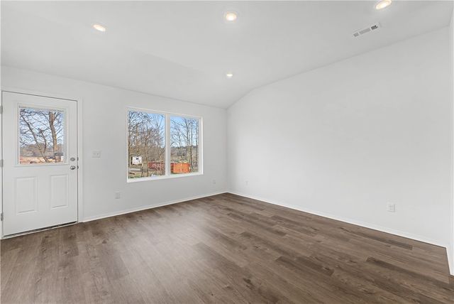 6607 SW Devotion Ave, Bentonville, AR 72713