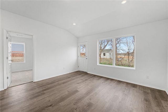 6607 SW Devotion Ave, Bentonville, AR 72713