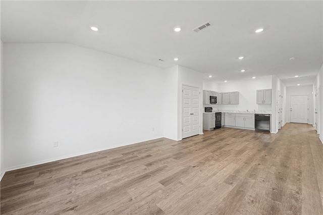 6607 SW Devotion Ave, Bentonville, AR 72713