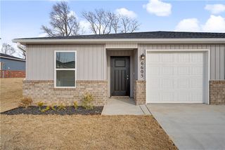 6607 SW Devotion Ave, Bentonville, AR 72713