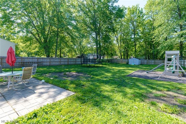 26943 Southwood Lane, Olmsted Twp, OH 44138