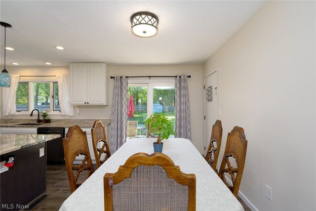 26943 Southwood Lane, Olmsted Twp, OH 44138