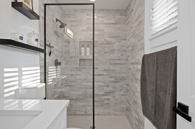 827 Sussex DR, Austin, TX 78745