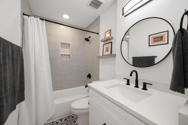 827 Sussex DR, Austin, TX 78745