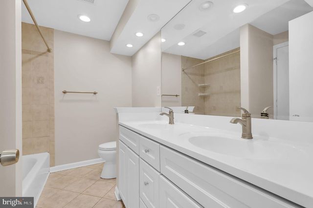 19103 CAPEHART DR, Montgomery Village, MD 20886