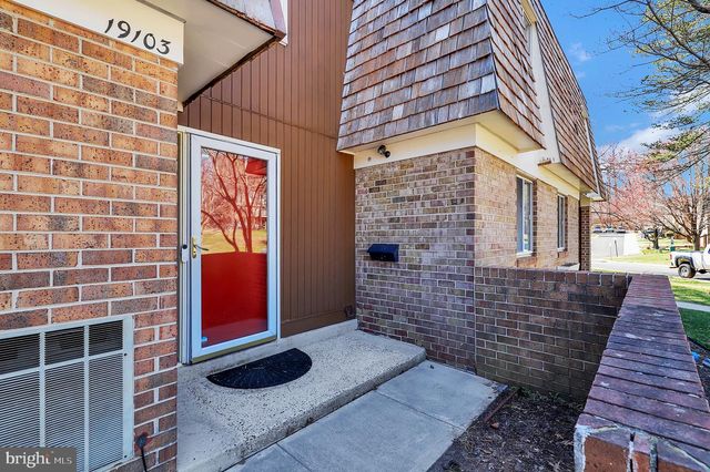 19103 CAPEHART DR, Montgomery Village, MD 20886