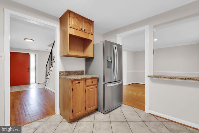 19103 CAPEHART DR, Montgomery Village, MD 20886