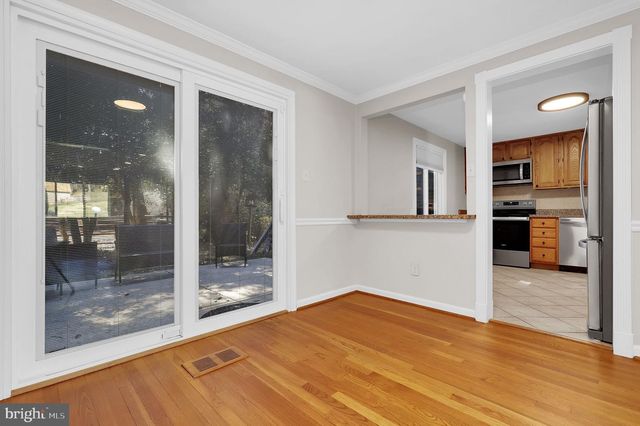 19103 CAPEHART DR, Montgomery Village, MD 20886