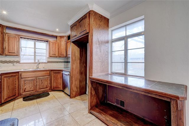 1501 Carlisle Court, Oklahoma City, OK 73120