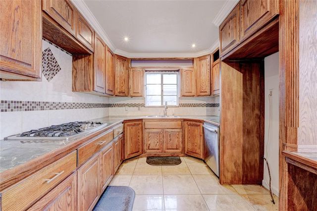 1501 Carlisle Court, Oklahoma City, OK 73120