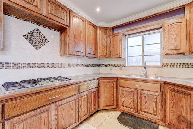 1501 Carlisle Court, Oklahoma City, OK 73120