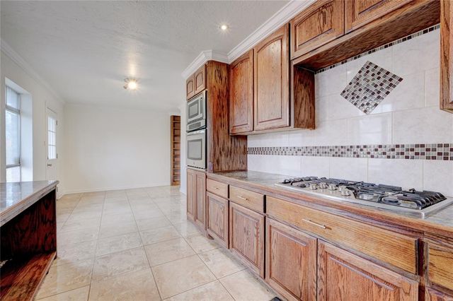 1501 Carlisle Court, Oklahoma City, OK 73120