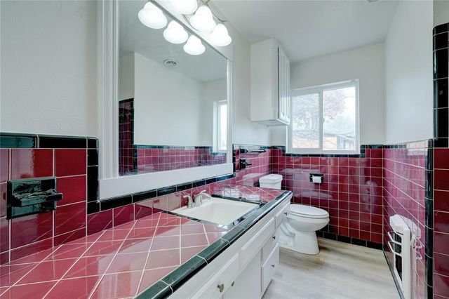 1501 Carlisle Court, Oklahoma City, OK 73120