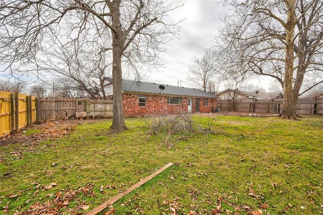 1501 Carlisle Court, Oklahoma City, OK 73120