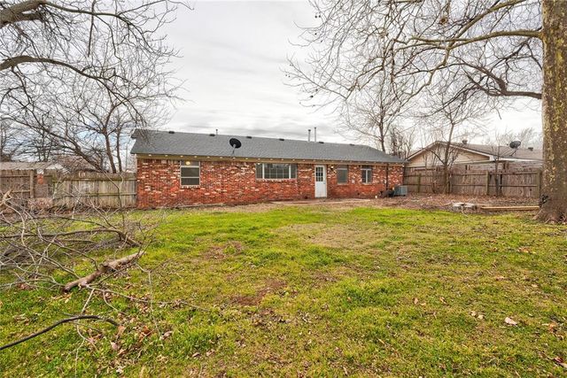 1501 Carlisle Court, Oklahoma City, OK 73120