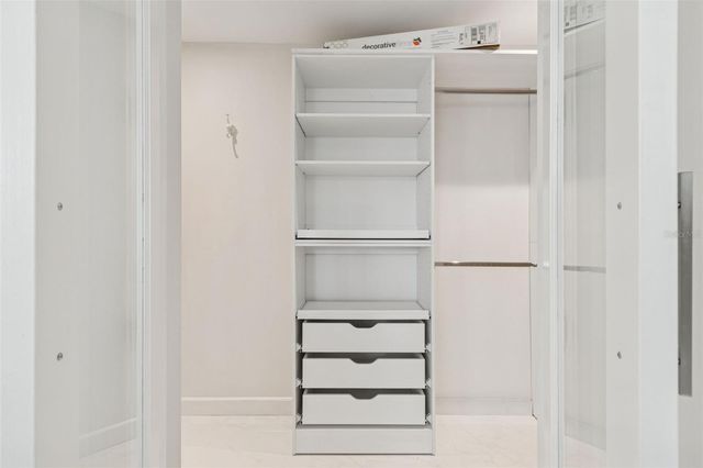 15905 WAINWRIGHT COURT, Tampa, FL 33647