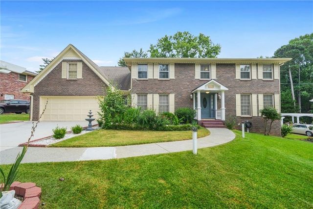5152 Clearwater Drive, Stone Mountain, GA 30087