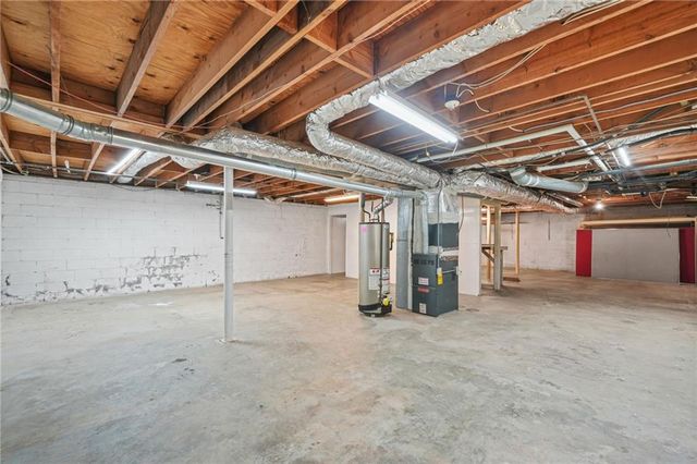 5152 Clearwater Drive, Stone Mountain, GA 30087